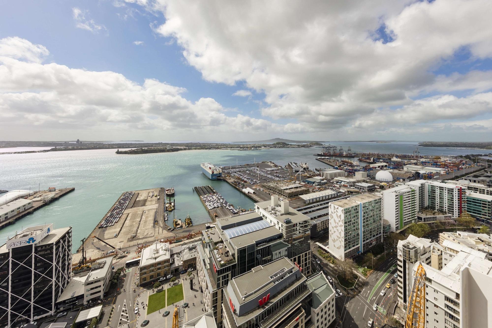 Auckland Harbour Suites Eksteriør billede