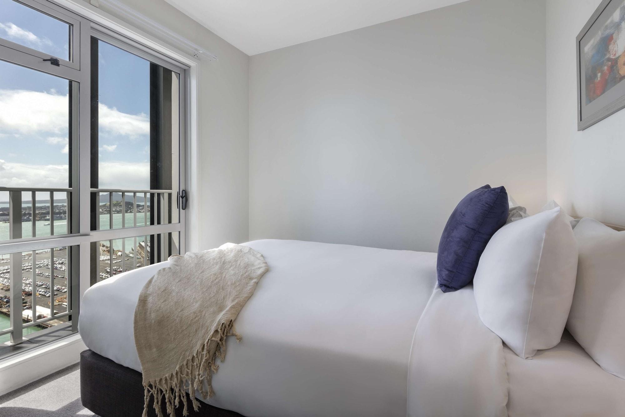 Auckland Harbour Suites Eksteriør billede