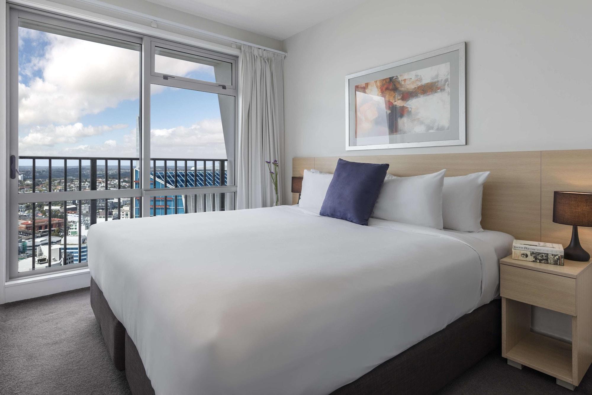 Auckland Harbour Suites Eksteriør billede