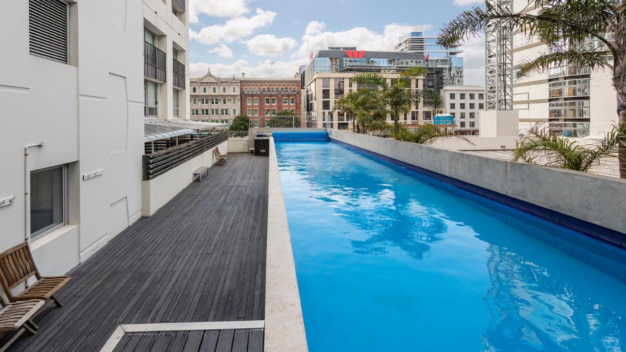 Auckland Harbour Suites Eksteriør billede